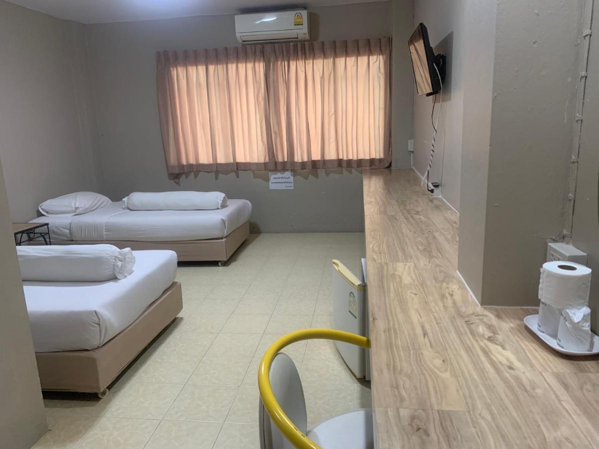 פיטסנולוק Lithai Guesthouse מראה חיצוני תמונה