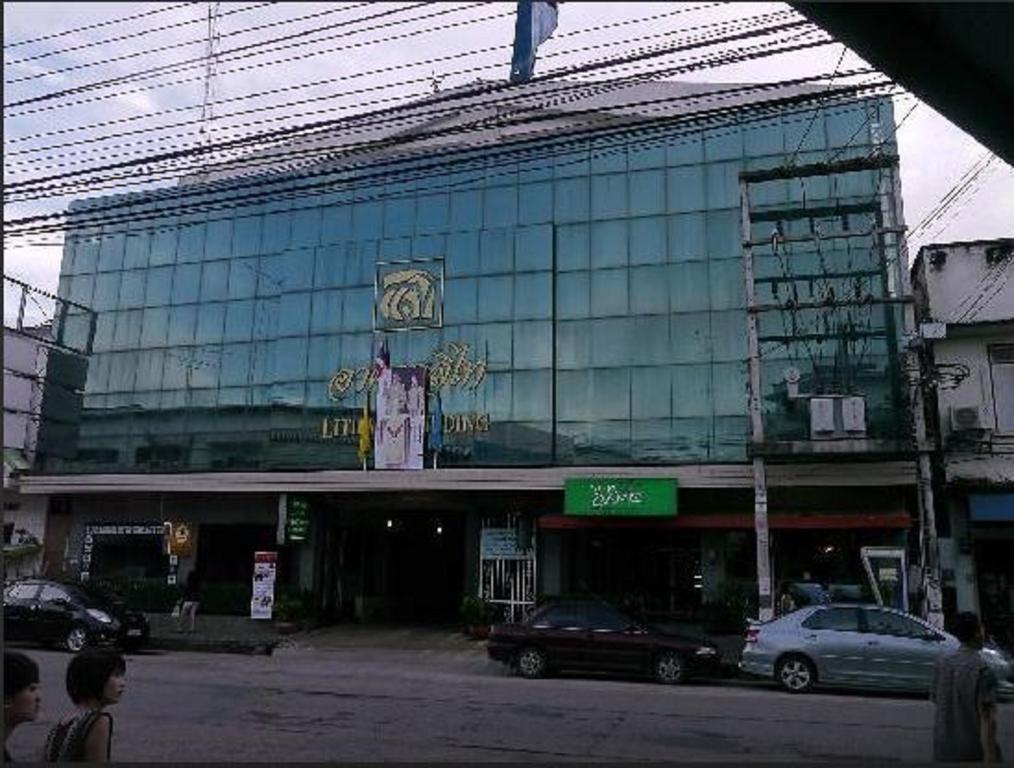 פיטסנולוק Lithai Guesthouse מראה חיצוני תמונה